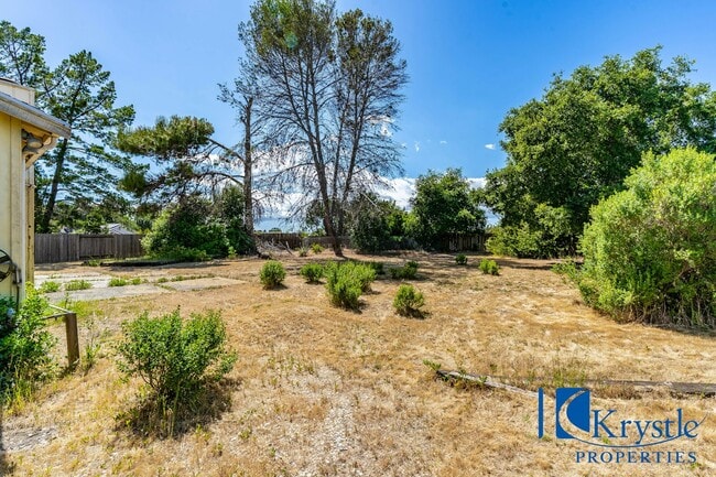 Building Photo - 118 Percheron Ct