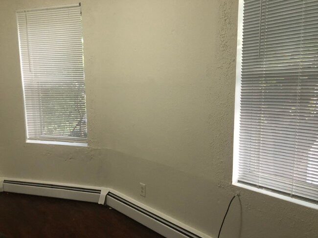Building Photo - 112 Arlington Ave