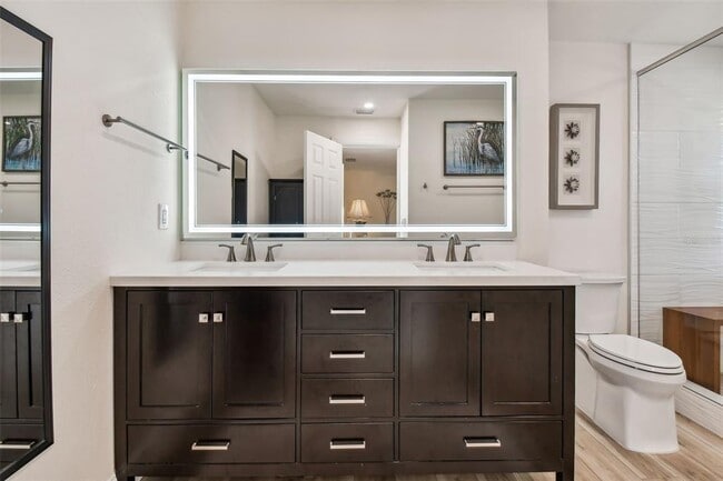Building Photo - 240 Windward Passage