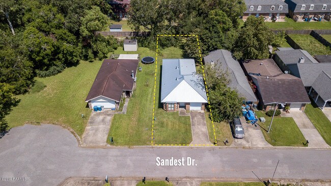 Building Photo - 142 Sandest Dr