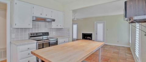 Building Photo - 3611 Las Colinas Dr