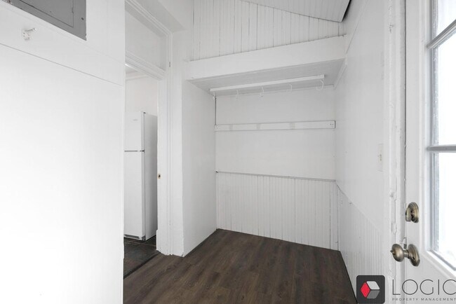 Building Photo - 764 Garfield Ave