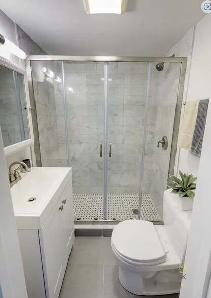 Building Photo - 6 Clearway St