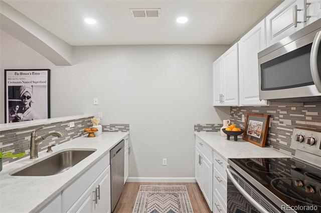 Building Photo - 4271 S Blackhawk Cir