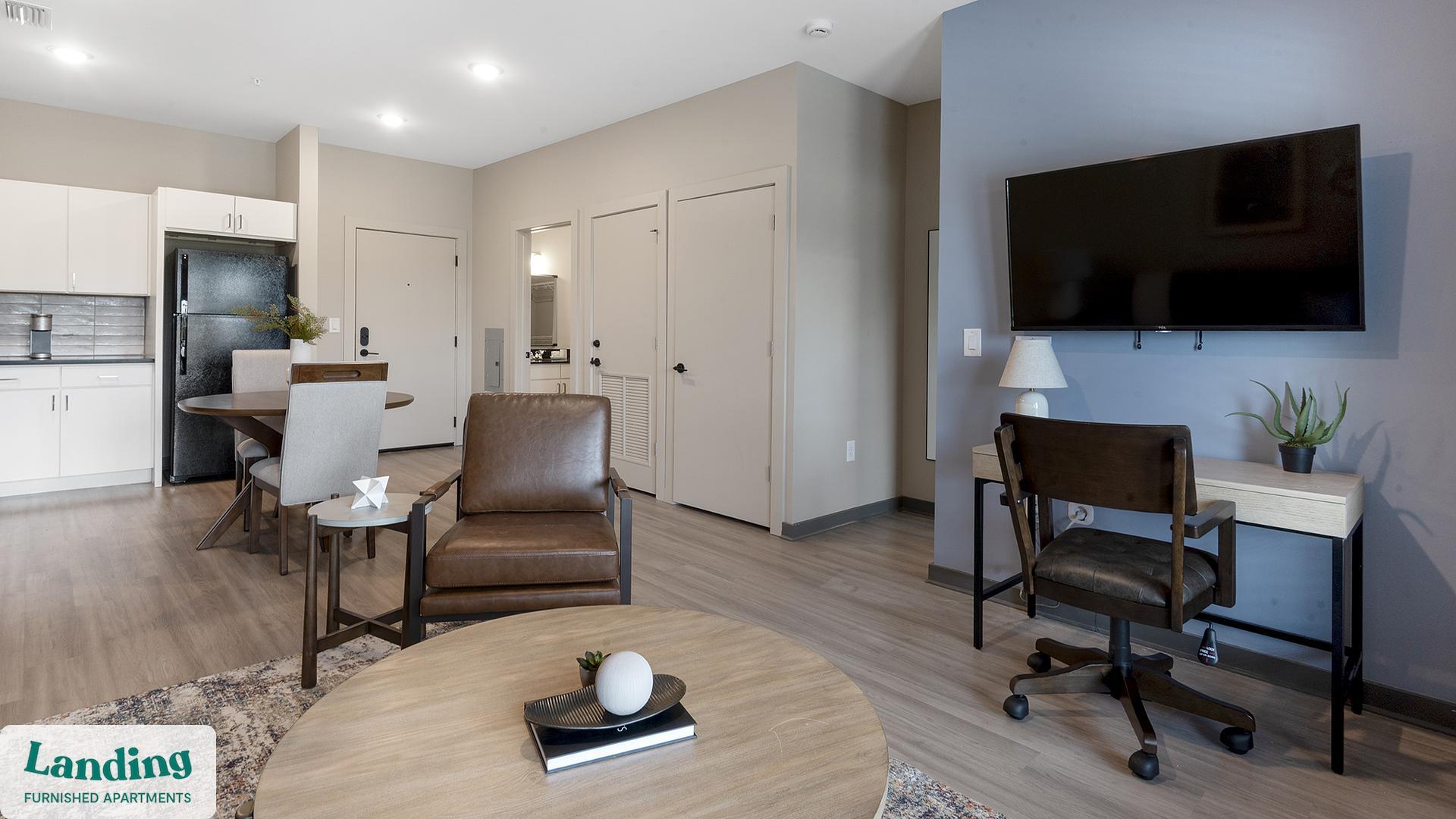 Building Photo - 645 N Front St