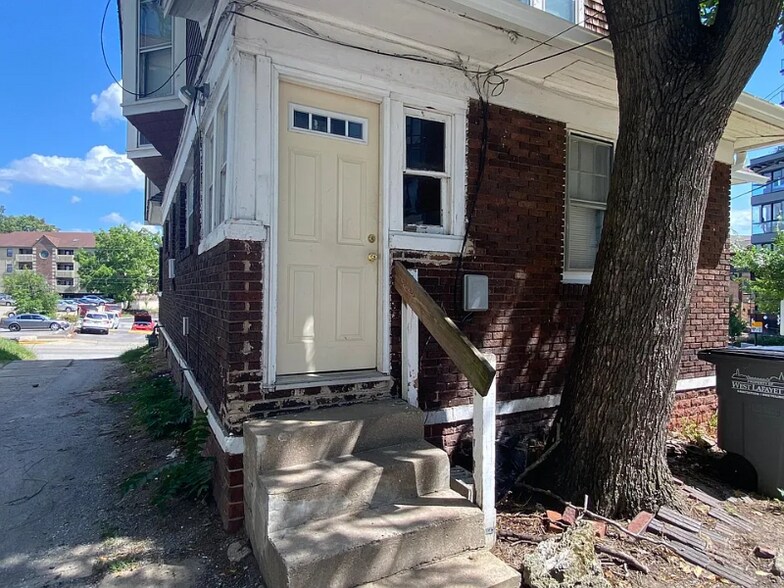 Building Photo - 9 N Salisbury St