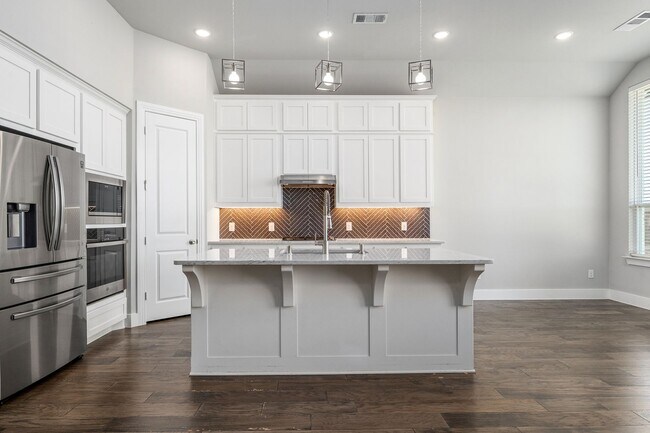 Building Photo - 2917 Saltwood Ct