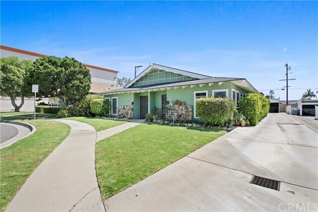 Building Photo - 720 Ridgeway Ln