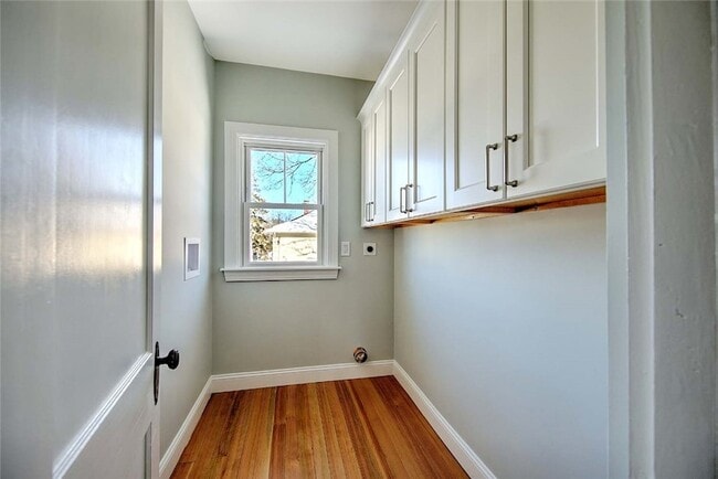 Building Photo - 17 Pidge Ave