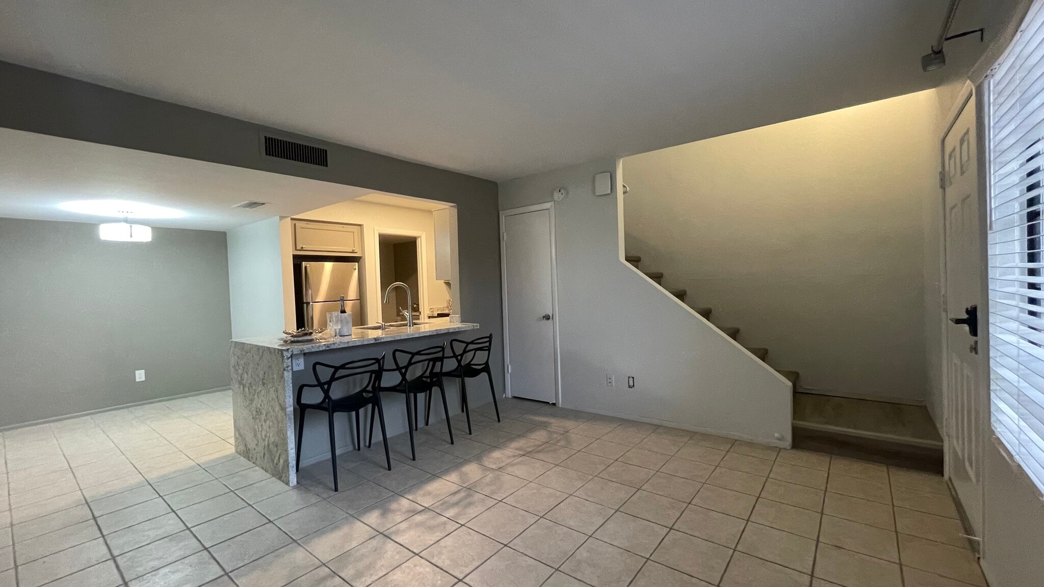 Building Photo - 8625 E Belleview Pl