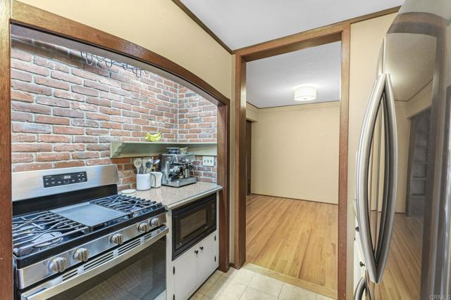 Building Photo - 5237 Nannette St