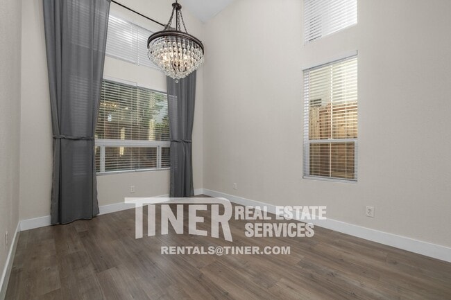 Building Photo - 3205 Corniche Ln