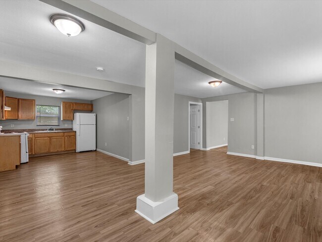 Building Photo - 1811 39th St