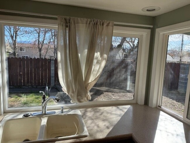 Building Photo - Three Bedroom house for lease in Old East ...