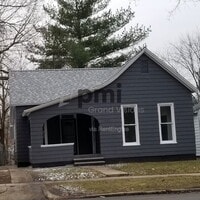 Building Photo - 1657 E Main St