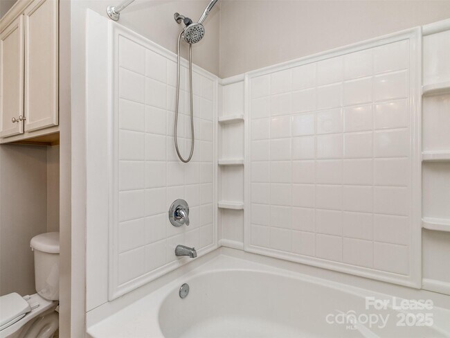 Building Photo - 2074 Ayrsley Town Blvd