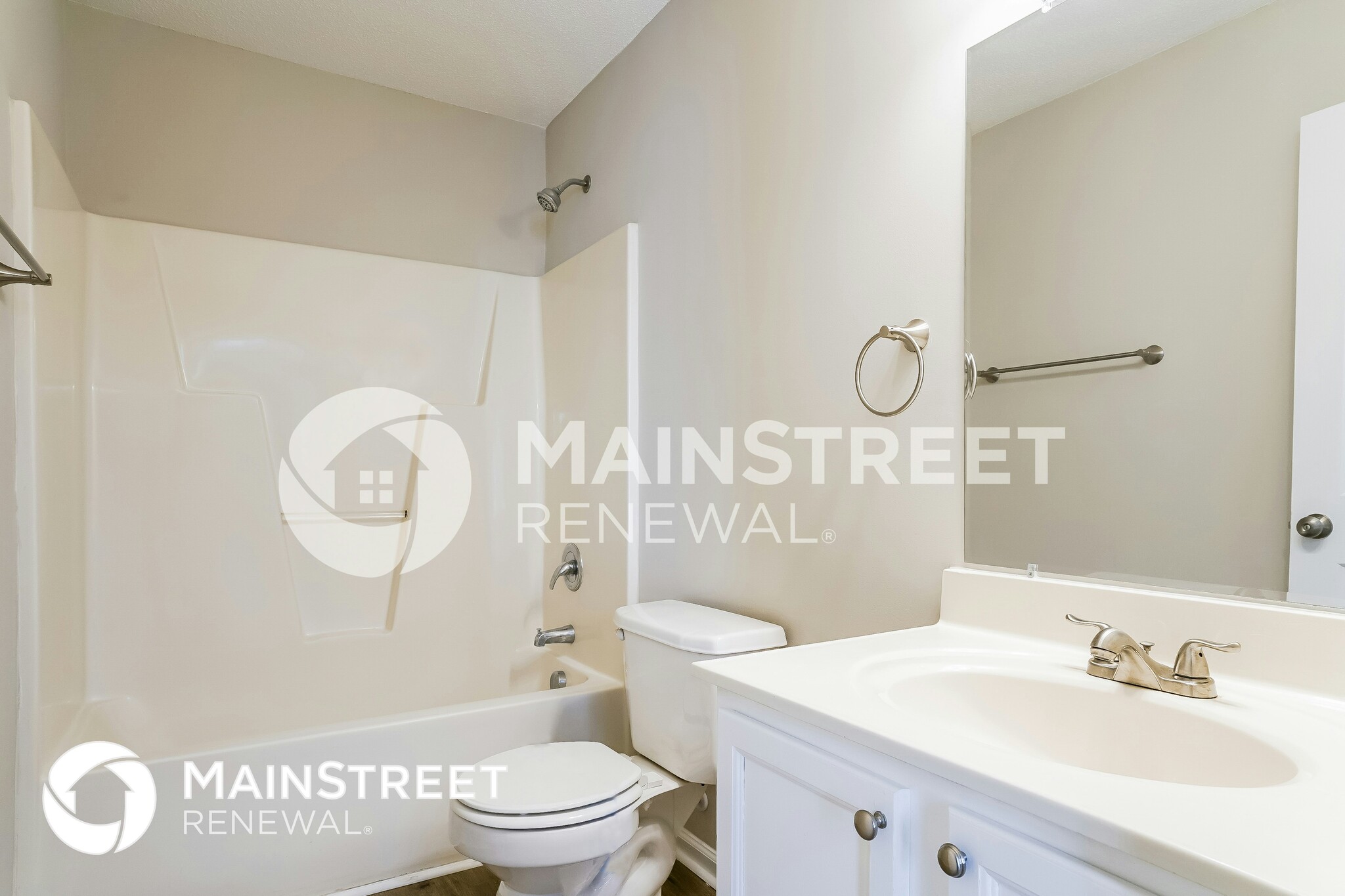 Building Photo - 240 Mitchell Ave