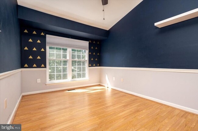 Building Photo - 2209 Commissary Cir