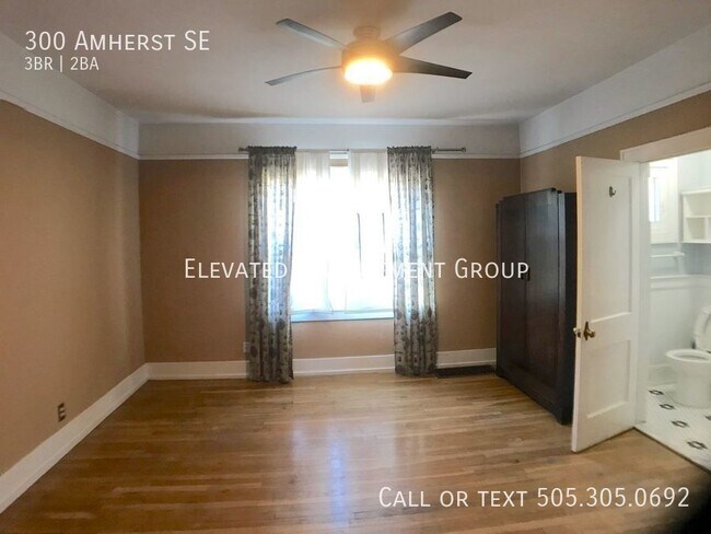 Building Photo - 300 Amherst Dr SE