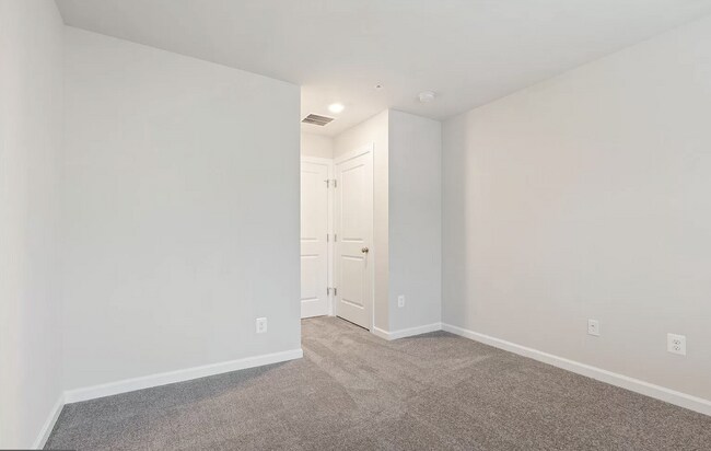 Building Photo - 15540 Smoke Box Way