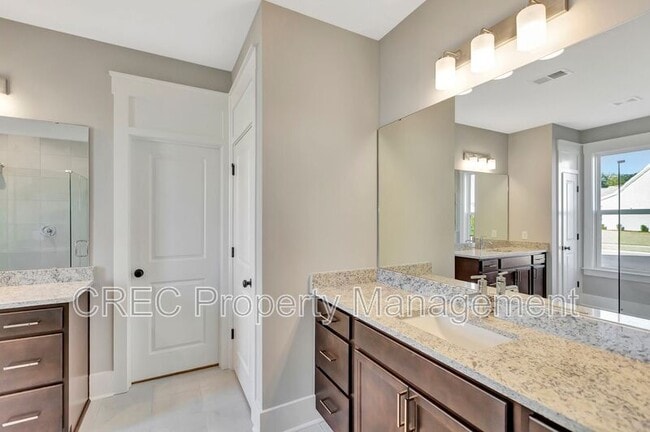 Building Photo - 120 Black Stilt Wy