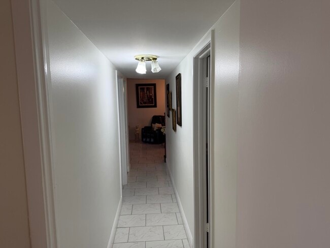 Building Photo - 502 Davis Rd