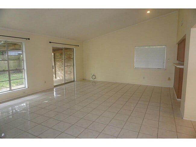 Building Photo - 14311 Templar Ln