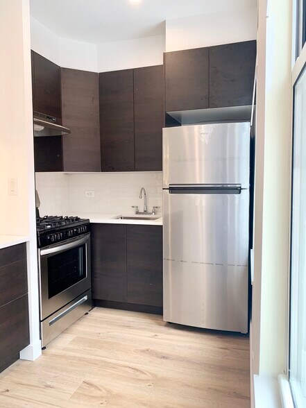 Kitchen - 1682 George St
