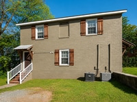Building Photo - 312 N Jefferson St NE