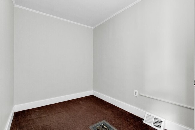 Building Photo - 276 W St Joseph St