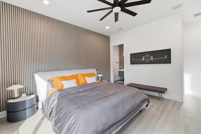 Building Photo - 2351 Lake Hall Rd