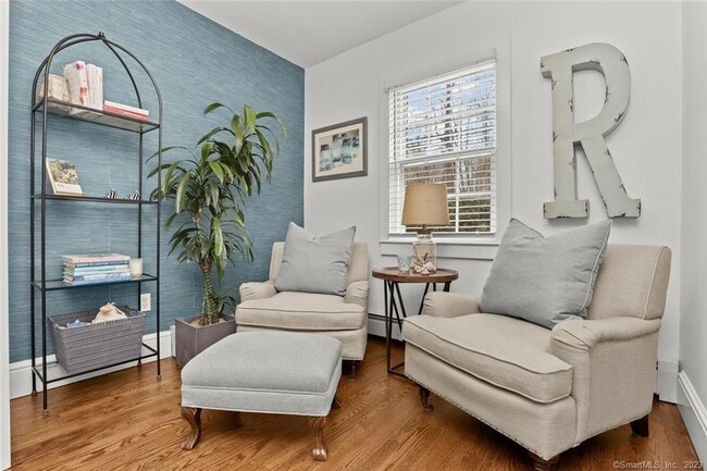 Building Photo - 183 Frogtown Rd