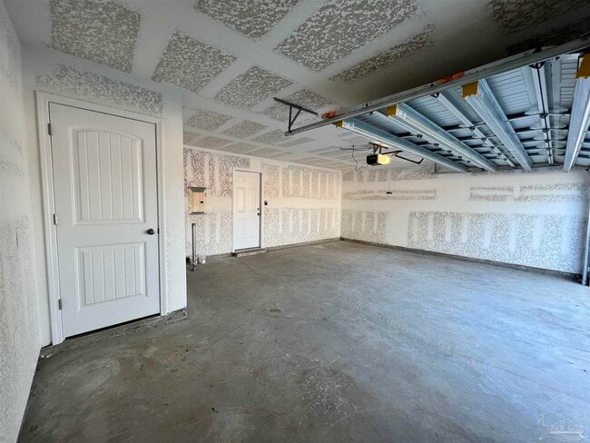 Building Photo - 4385 Village Oak Ln