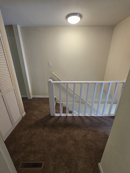 Building Photo - 3925 Keswick Pl