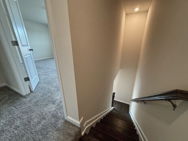 Building Photo - 3714 Feltham Ln