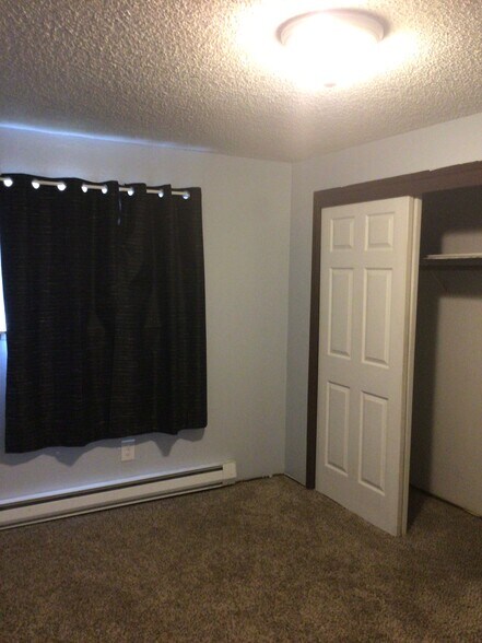 Building Photo - 14821 Washington Ave SW