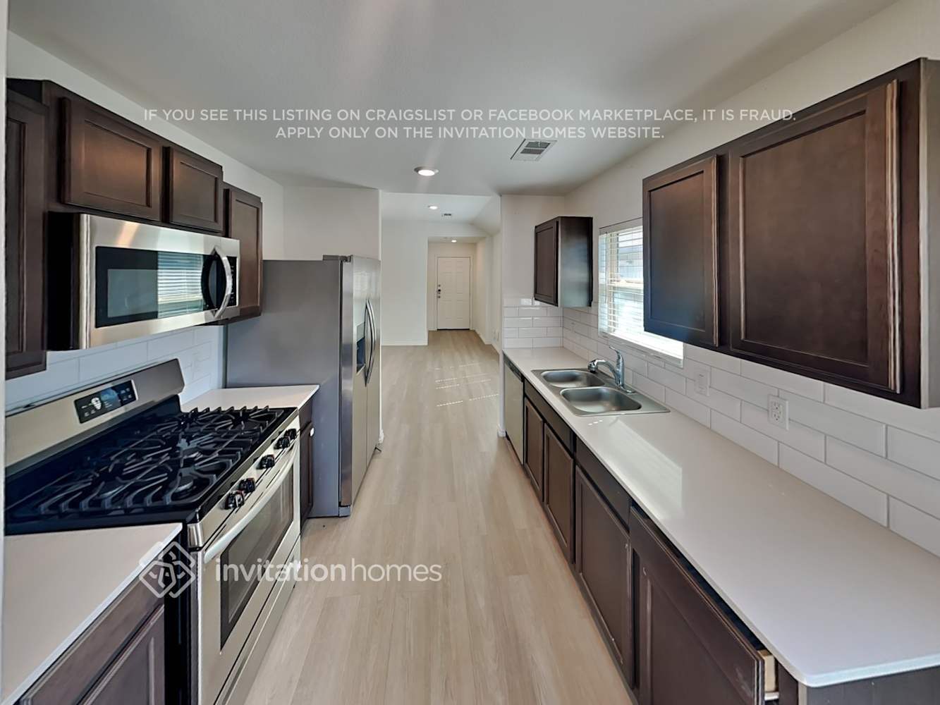 Building Photo - 18734 Faustina Way