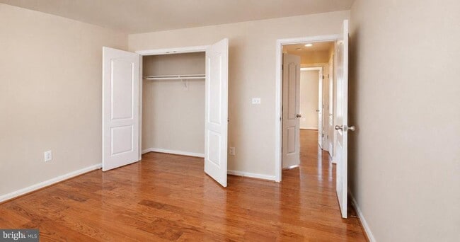 Building Photo - 15329 Colonel Tansill Ct