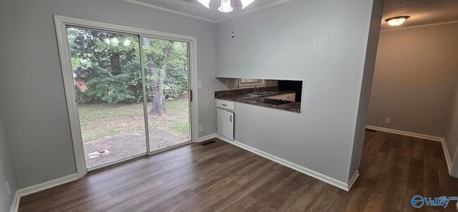 Building Photo - 3313 Teton Dr NW