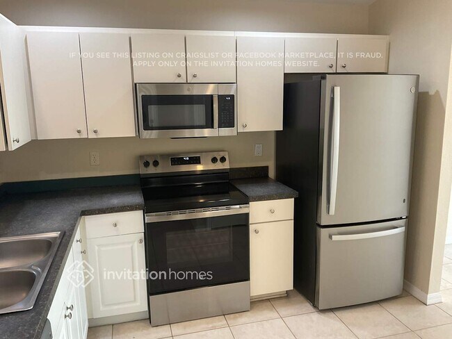 Building Photo - 1415 Delano Trent St