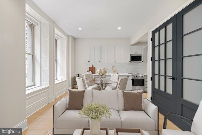 Building Photo - 200S Broad St