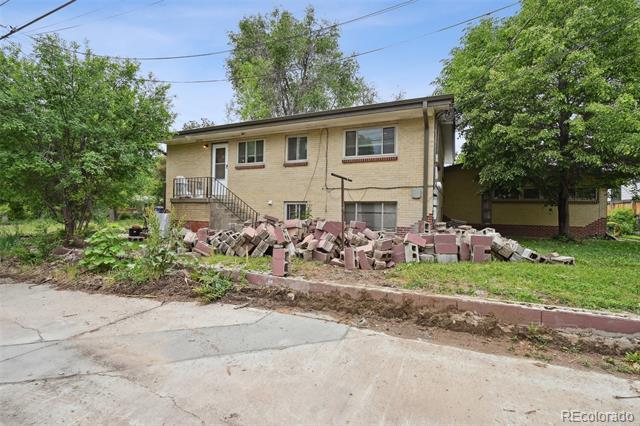 Building Photo - 2486 S Lafayette St