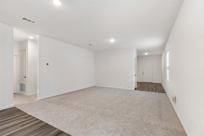 Building Photo - 18777 Lucas Michael Wy