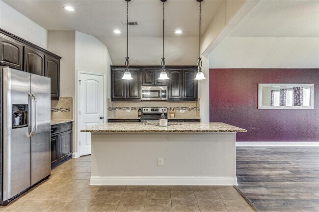 Building Photo - 11909 Hassop Ln