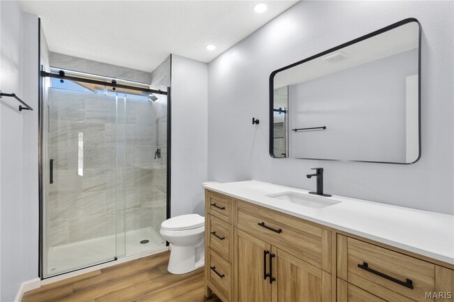 Building Photo - 606 Rue Montand Dr