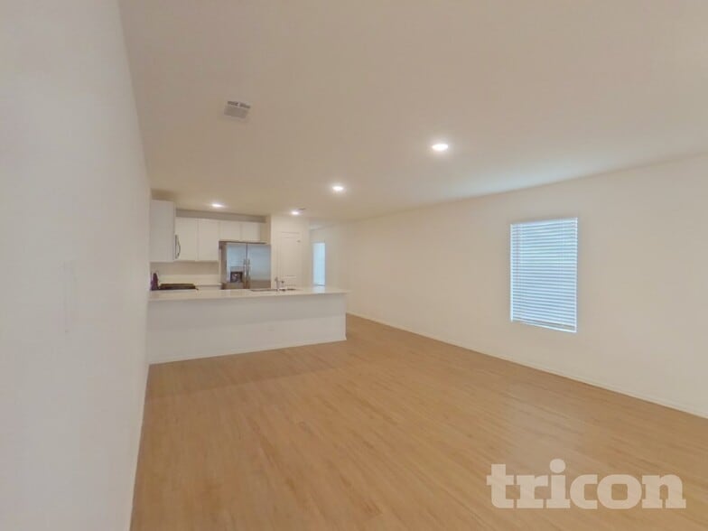 Building Photo - 17527 Grand Fir Ln