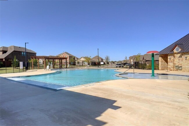 Building Photo - 2325 Brightstone Dr