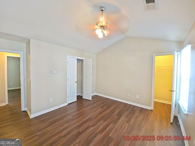 Building Photo - 540 Epris Ln