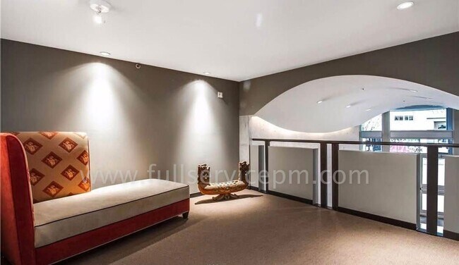 Building Photo - Stylish Capitol Hill Loft Condo w/ Floor-to-Ceiling Windows, Gas Fireplace