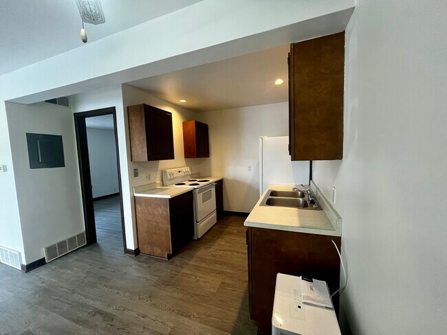 Building Photo - 52 Nathan Drive